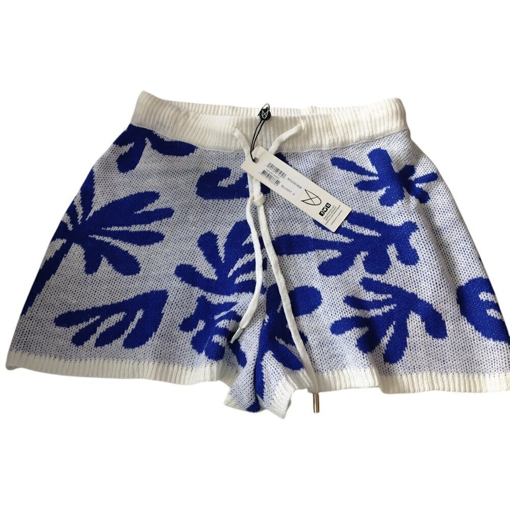 MINKPINK Size Small Knit Elastic Waist Floral Pull On Shorts Boho Knit New